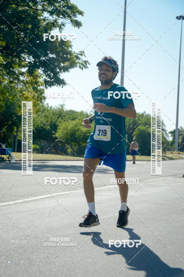 Buy your photos of the event30A CORRIDA DOS ENGENHEIROS E ARQUITETOS on Fotop