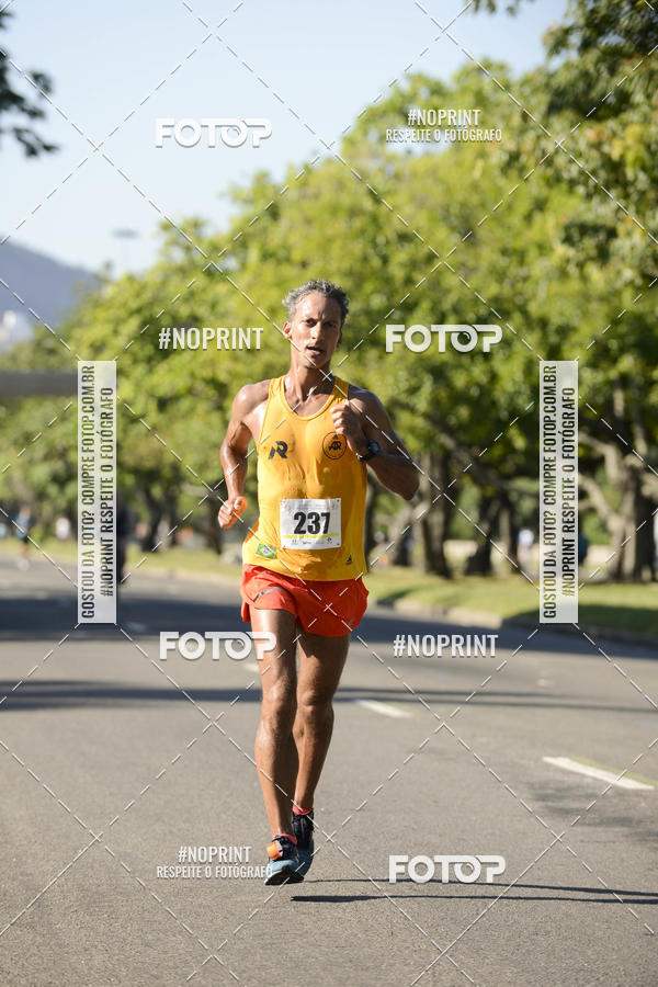 Buy your photos of the event30A CORRIDA DOS ENGENHEIROS E ARQUITETOS on Fotop