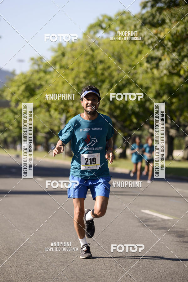 Buy your photos of the event30A CORRIDA DOS ENGENHEIROS E ARQUITETOS on Fotop