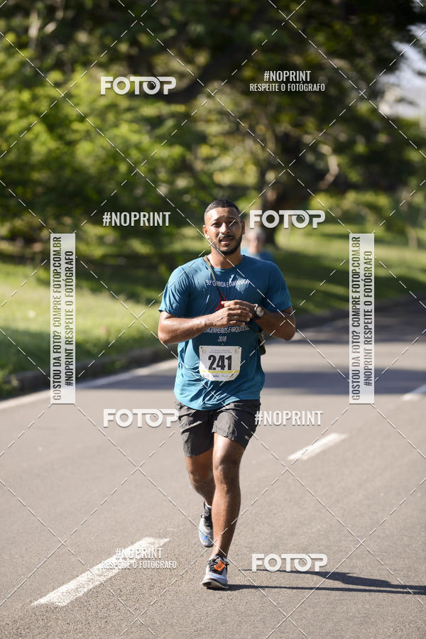 Buy your photos of the event30A CORRIDA DOS ENGENHEIROS E ARQUITETOS on Fotop