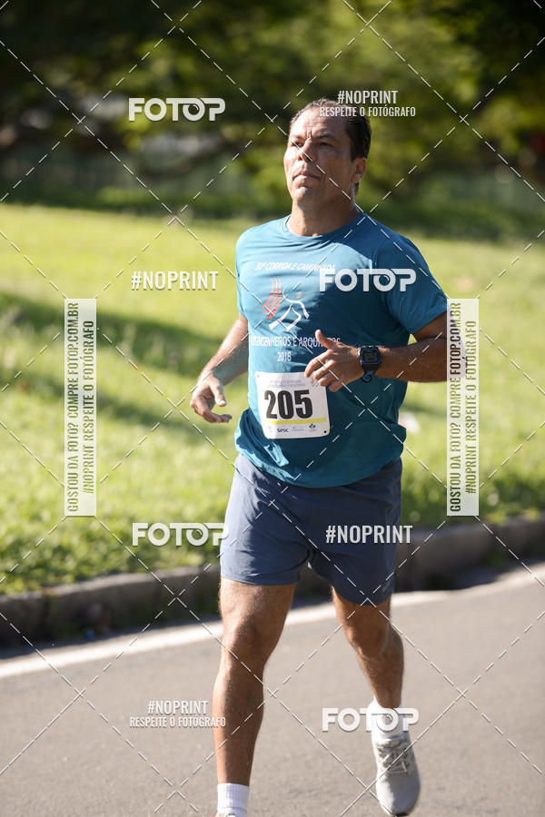 Buy your photos of the event30A CORRIDA DOS ENGENHEIROS E ARQUITETOS on Fotop