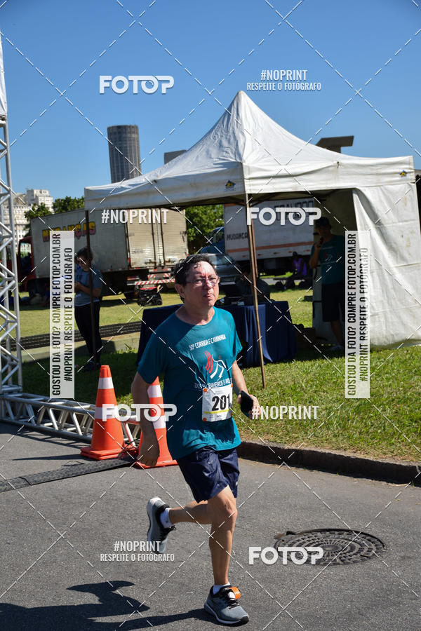 Buy your photos of the event30A CORRIDA DOS ENGENHEIROS E ARQUITETOS on Fotop