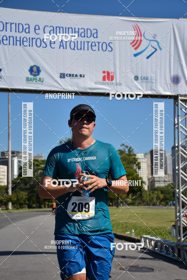 Buy your photos of the event30A CORRIDA DOS ENGENHEIROS E ARQUITETOS on Fotop