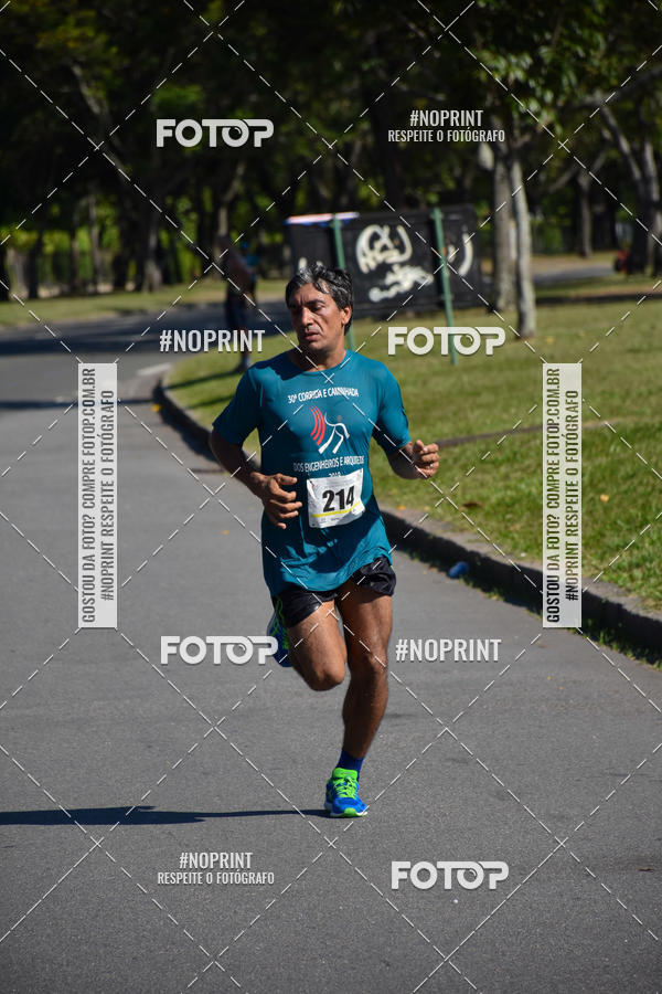 Buy your photos of the event30A CORRIDA DOS ENGENHEIROS E ARQUITETOS on Fotop