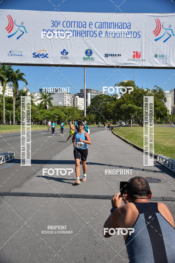 Buy your photos of the event30A CORRIDA DOS ENGENHEIROS E ARQUITETOS on Fotop