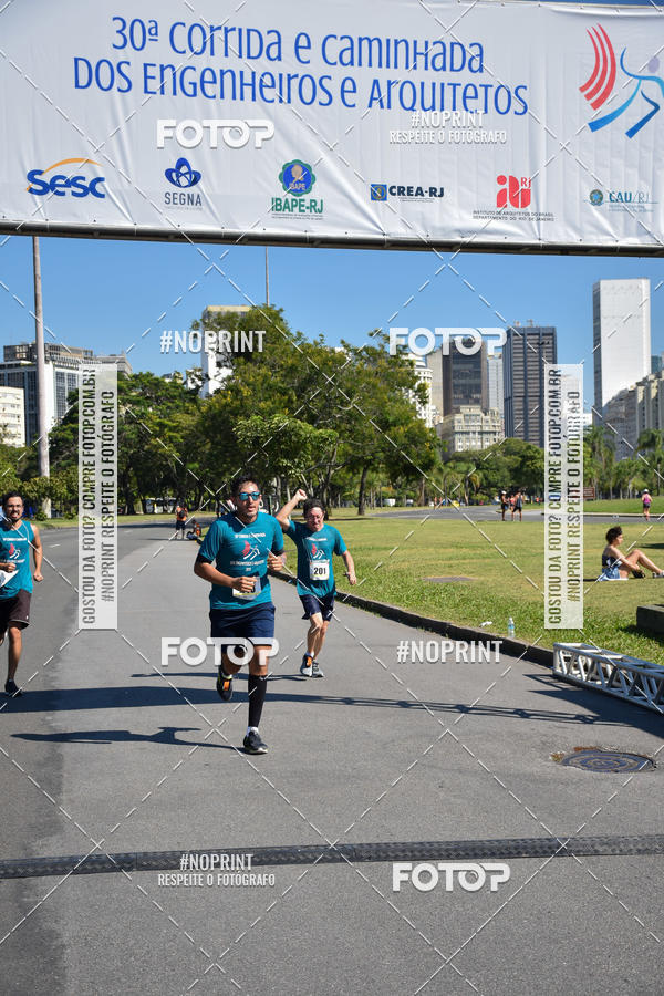Buy your photos of the event30A CORRIDA DOS ENGENHEIROS E ARQUITETOS on Fotop