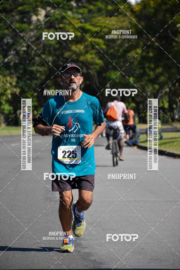 Buy your photos of the event30A CORRIDA DOS ENGENHEIROS E ARQUITETOS on Fotop
