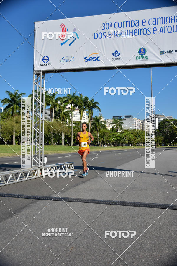 Buy your photos of the event30A CORRIDA DOS ENGENHEIROS E ARQUITETOS on Fotop