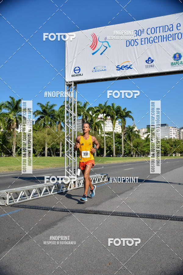 Buy your photos of the event30A CORRIDA DOS ENGENHEIROS E ARQUITETOS on Fotop