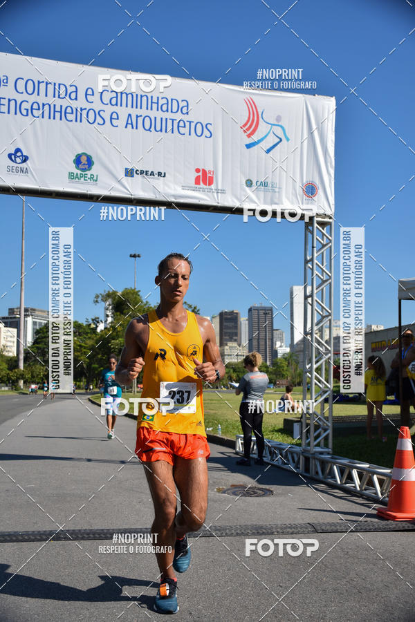 Buy your photos of the event30A CORRIDA DOS ENGENHEIROS E ARQUITETOS on Fotop