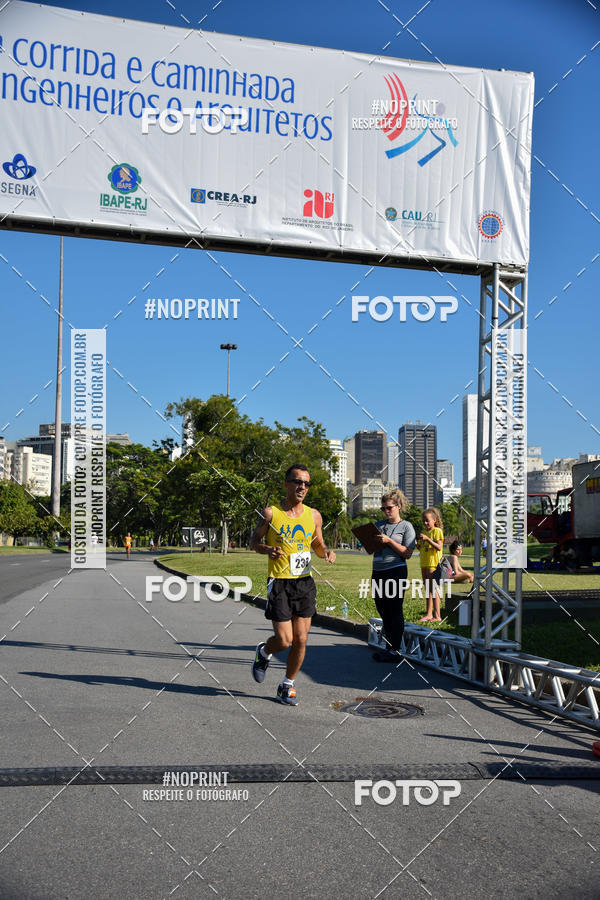 Buy your photos of the event30A CORRIDA DOS ENGENHEIROS E ARQUITETOS on Fotop