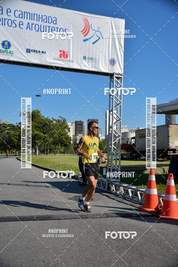 Buy your photos of the event30A CORRIDA DOS ENGENHEIROS E ARQUITETOS on Fotop