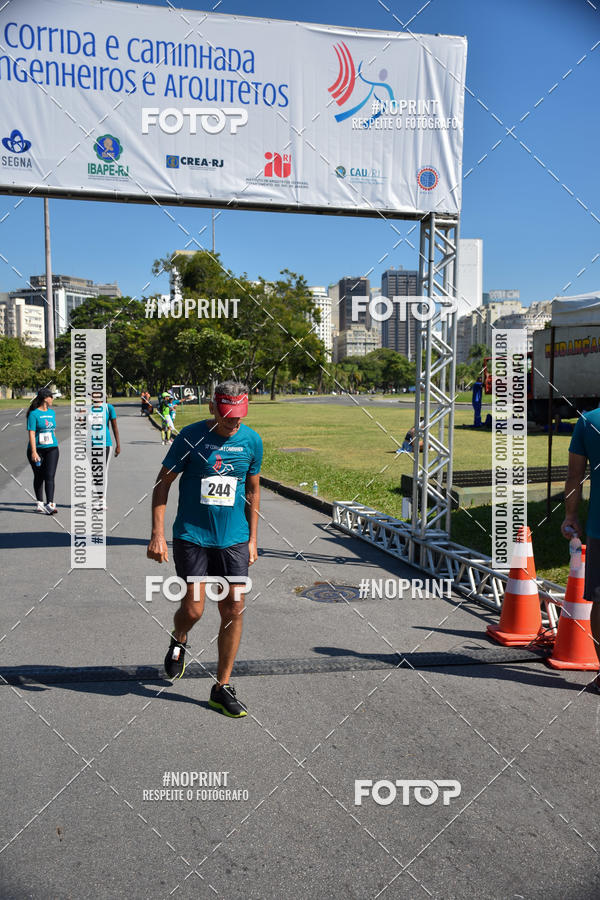 Buy your photos of the event30A CORRIDA DOS ENGENHEIROS E ARQUITETOS on Fotop