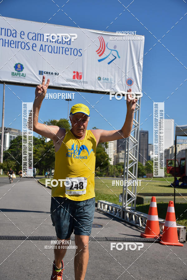 Buy your photos of the event30A CORRIDA DOS ENGENHEIROS E ARQUITETOS on Fotop