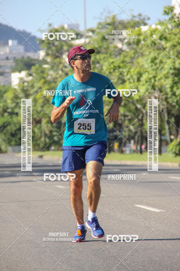Buy your photos of the event30A CORRIDA DOS ENGENHEIROS E ARQUITETOS on Fotop