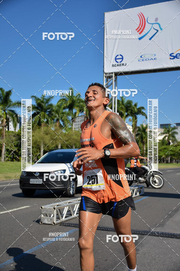 Buy your photos of the event30A CORRIDA DOS ENGENHEIROS E ARQUITETOS on Fotop