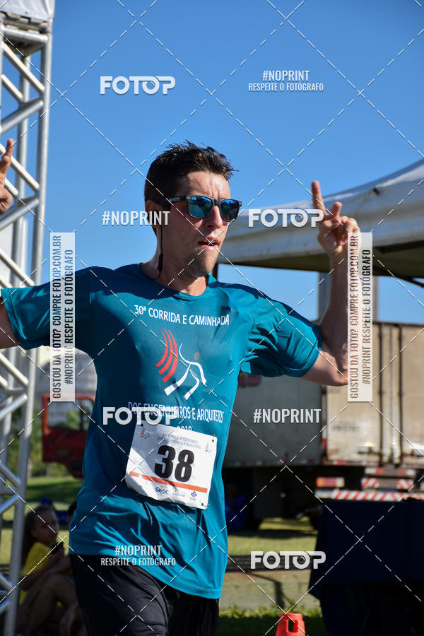 Buy your photos of the event30A CORRIDA DOS ENGENHEIROS E ARQUITETOS on Fotop