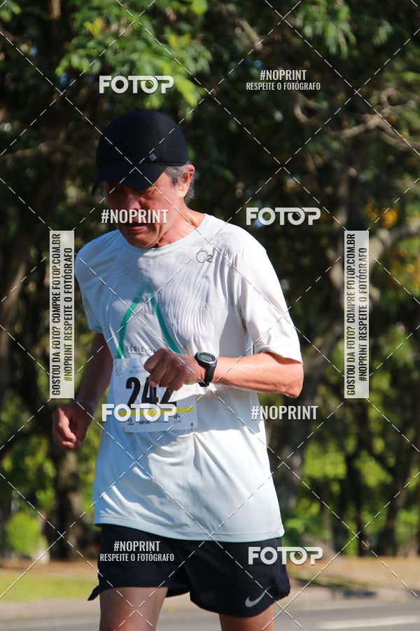 Buy your photos of the event30A CORRIDA DOS ENGENHEIROS E ARQUITETOS on Fotop