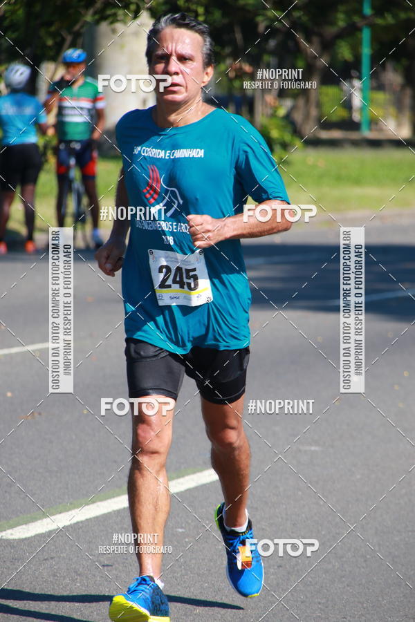 Buy your photos of the event30A CORRIDA DOS ENGENHEIROS E ARQUITETOS on Fotop