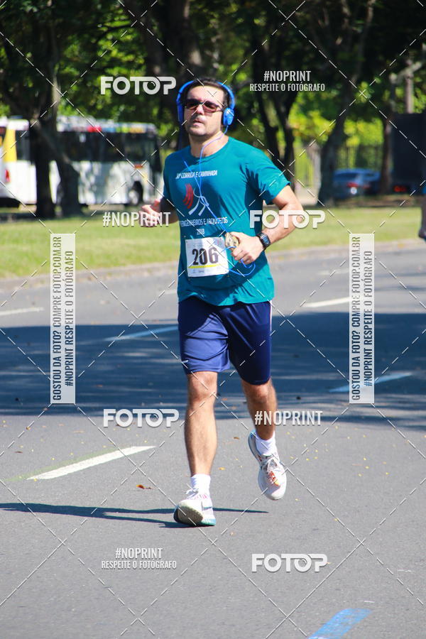 Buy your photos of the event30A CORRIDA DOS ENGENHEIROS E ARQUITETOS on Fotop