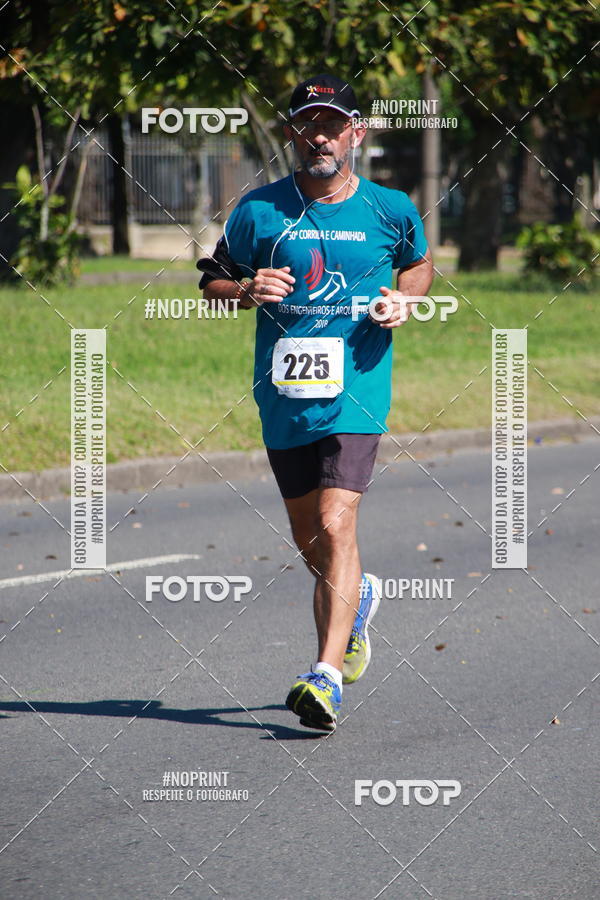 Buy your photos of the event30A CORRIDA DOS ENGENHEIROS E ARQUITETOS on Fotop