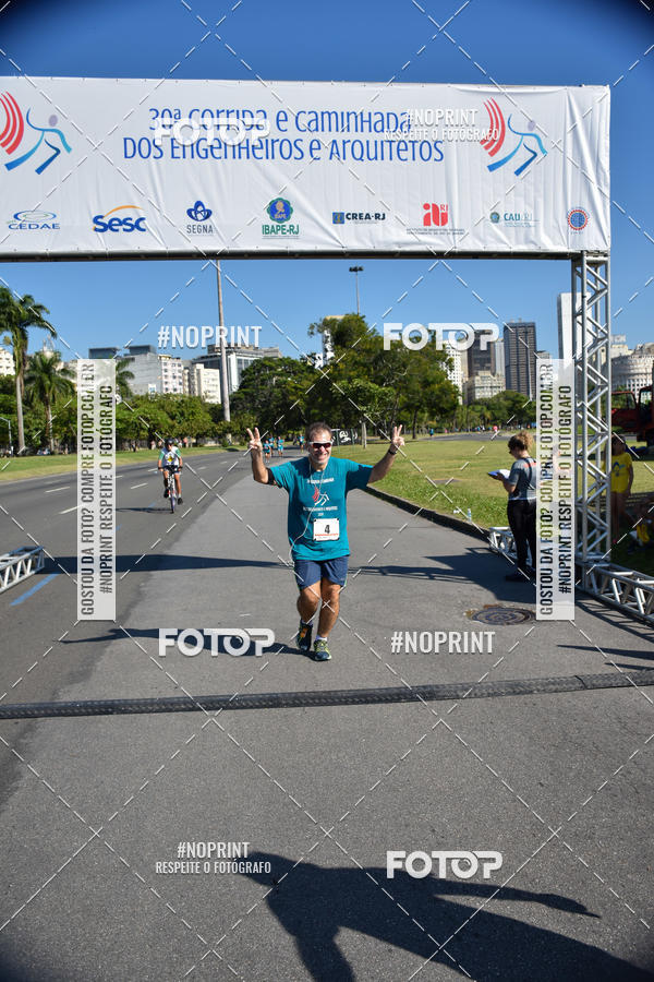 Buy your photos of the event30A CORRIDA DOS ENGENHEIROS E ARQUITETOS on Fotop