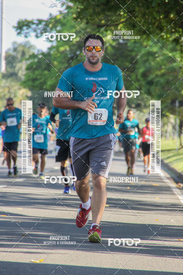 Buy your photos of the event30A CORRIDA DOS ENGENHEIROS E ARQUITETOS on Fotop