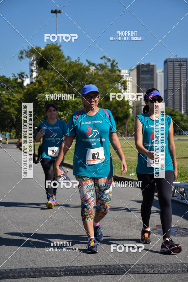 Buy your photos of the event30A CORRIDA DOS ENGENHEIROS E ARQUITETOS on Fotop