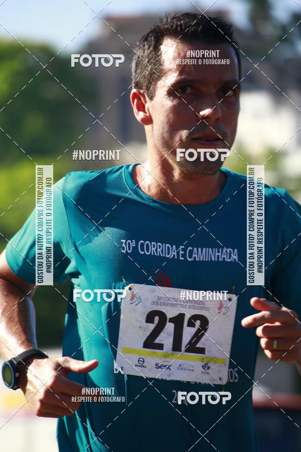 Buy your photos of the event30A CORRIDA DOS ENGENHEIROS E ARQUITETOS on Fotop