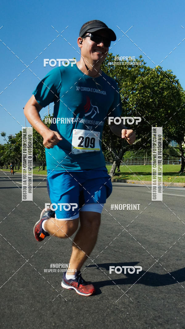 Buy your photos of the event30A CORRIDA DOS ENGENHEIROS E ARQUITETOS on Fotop