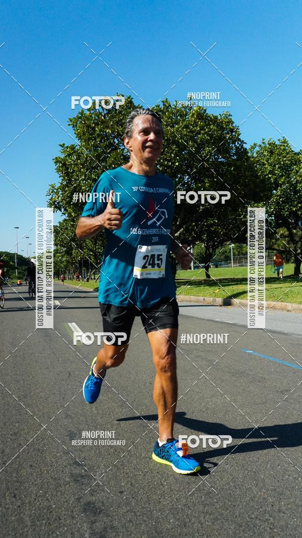 Buy your photos of the event30A CORRIDA DOS ENGENHEIROS E ARQUITETOS on Fotop