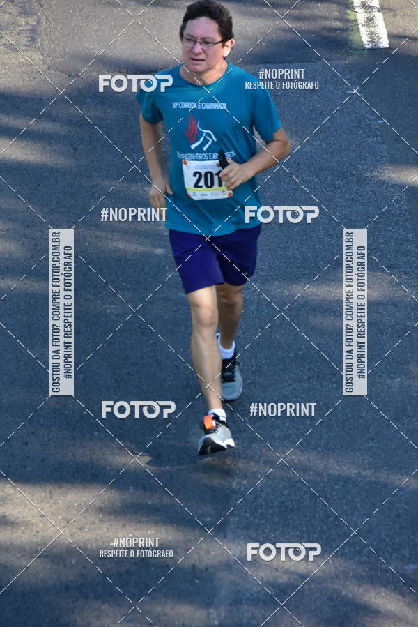 Buy your photos of the event30A CORRIDA DOS ENGENHEIROS E ARQUITETOS on Fotop