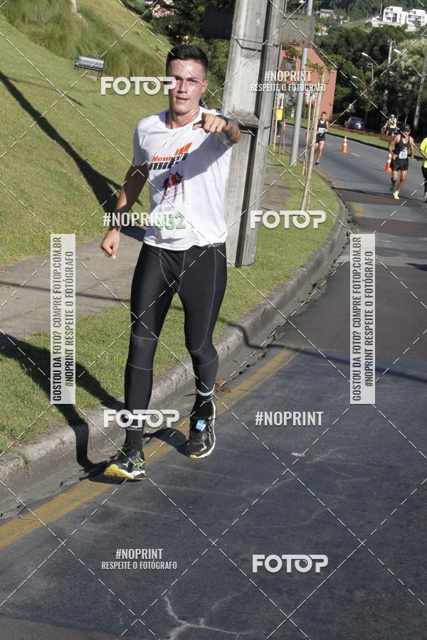 Buy your photos of the eventCORRIDA VERDE - DESAFIO 10 MILHAS - 2019 on Fotop