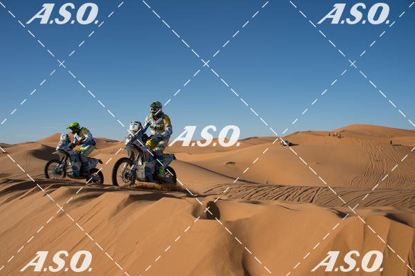Buy your photos of the eventMerzouga Rally on Fotop