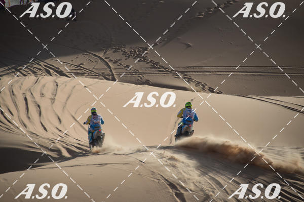Buy your photos of the eventMerzouga Rally on Fotop