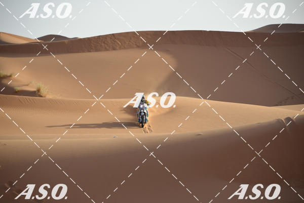 Buy your photos of the eventMerzouga Rally on Fotop