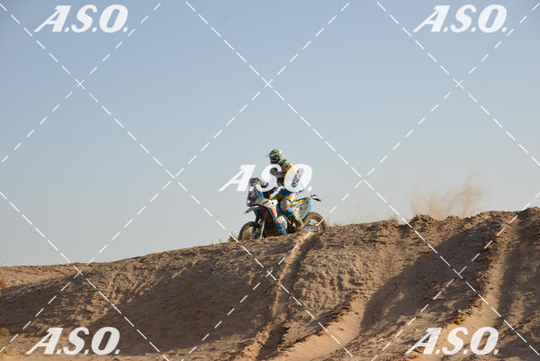 Buy your photos of the eventMerzouga Rally on Fotop