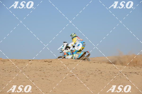 Buy your photos of the eventMerzouga Rally on Fotop
