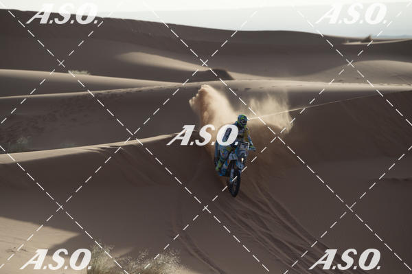 Buy your photos of the eventMerzouga Rally on Fotop