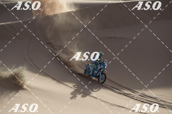 Buy your photos of the eventMerzouga Rally on Fotop