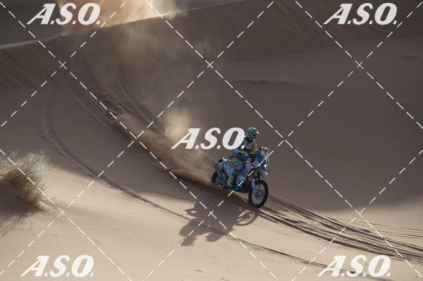 Buy your photos of the eventMerzouga Rally on Fotop