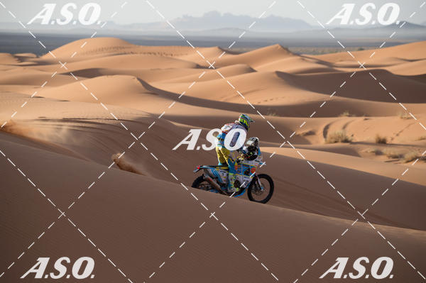 Buy your photos of the eventMerzouga Rally on Fotop