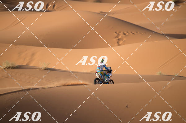 Buy your photos of the eventMerzouga Rally on Fotop