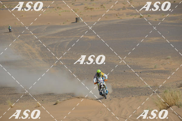 Buy your photos of the eventMerzouga Rally on Fotop