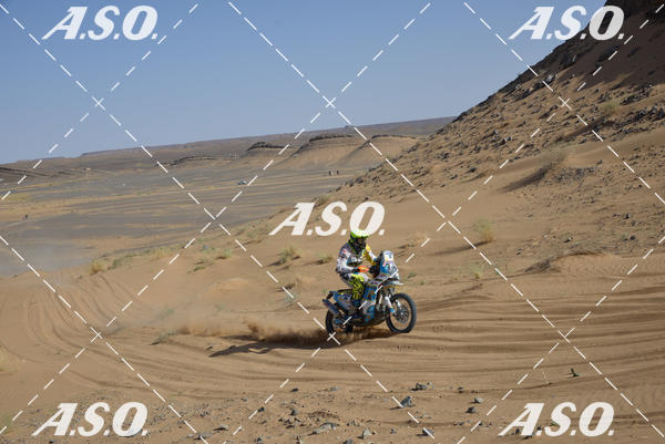 Buy your photos of the eventMerzouga Rally on Fotop