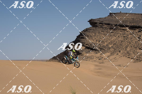 Buy your photos of the eventMerzouga Rally on Fotop