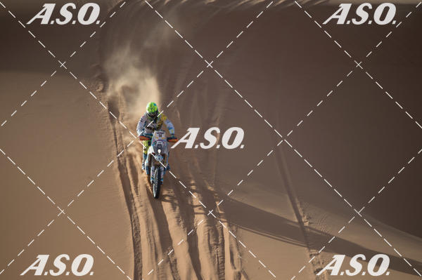 Buy your photos of the eventMerzouga Rally on Fotop