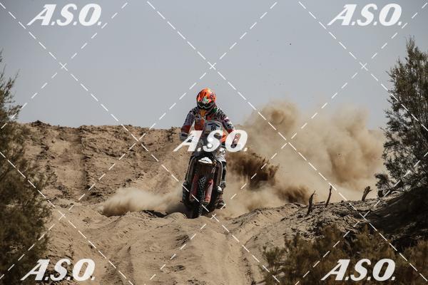 Buy your photos of the eventMerzouga Rally on Fotop