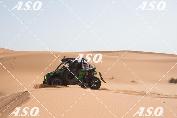 Buy your photos of the eventMerzouga Rally on Fotop