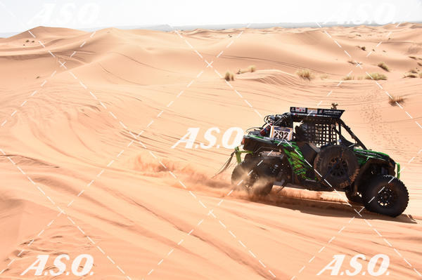 Buy your photos of the eventMerzouga Rally on Fotop